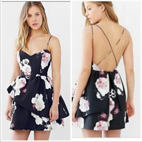 KEEPSAKE the Label Dresses & Skirts - NEW Keepsake the Label Last Stand floral dress
